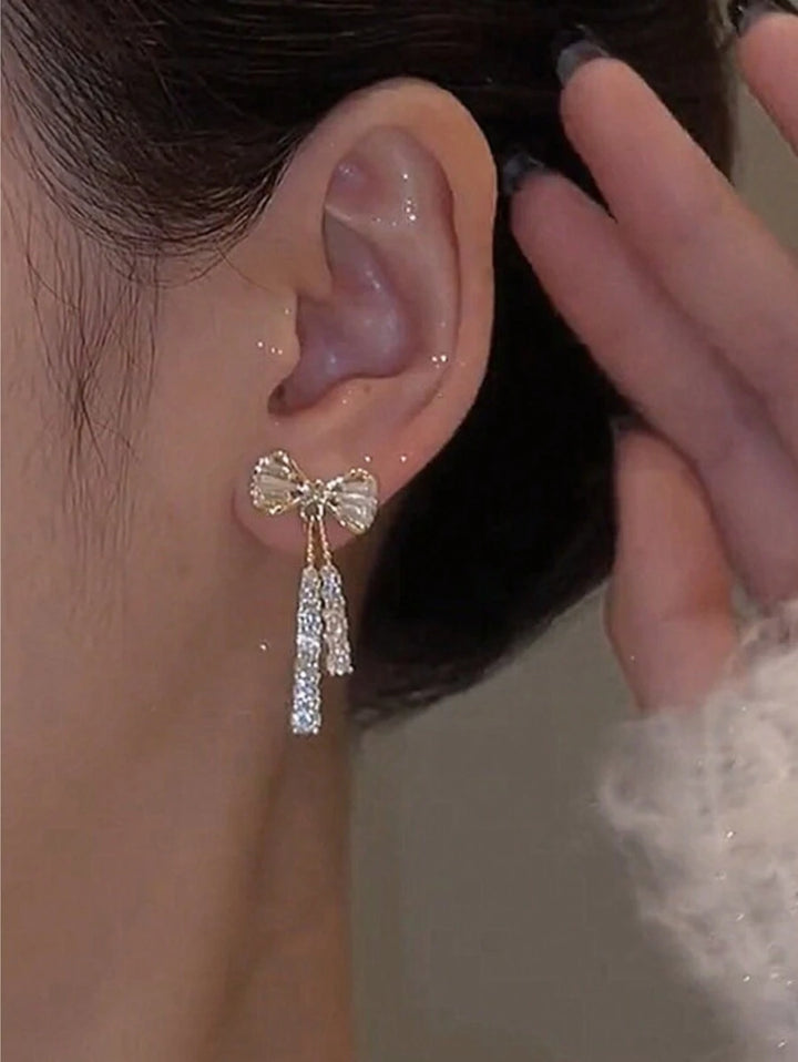 Jayda beautyfull bow earrings