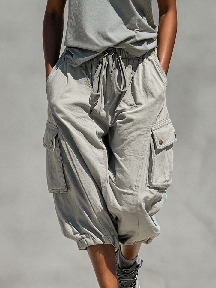 Women’s Grey Sleeveless Tank Top &amp; Cargo Jogger Shorts Two-Piece Set MDZ0853E1T
