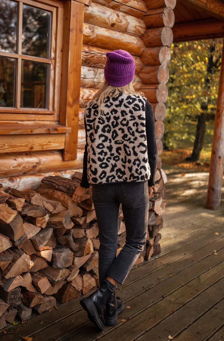 Vittoria - Leopard Knitted Vest
