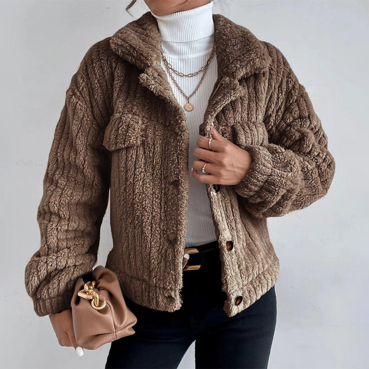 Amelia - Elegant Coat with Pockets
