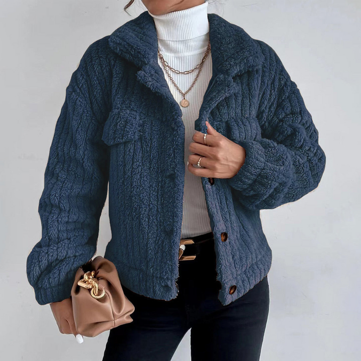 Amelia - Elegant Coat with Pockets