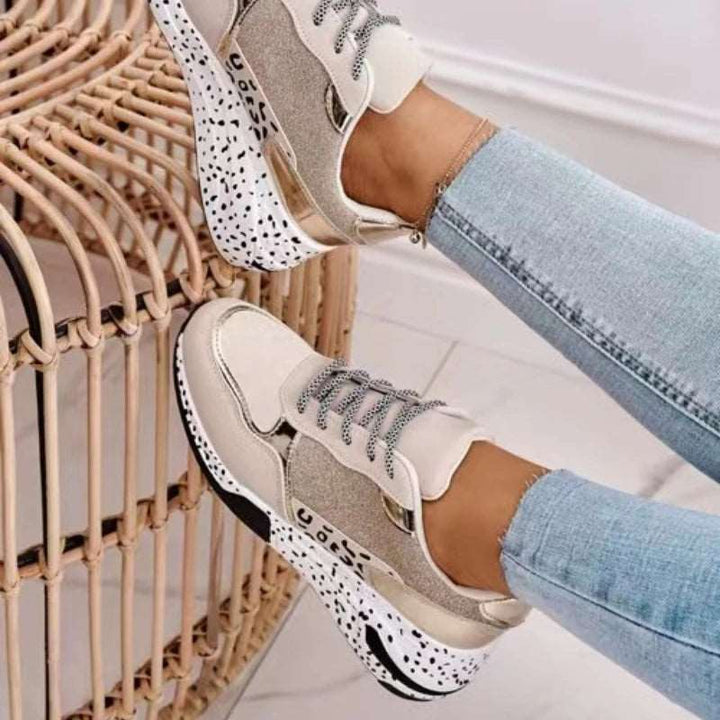 Esme – Comfortable &amp; Lightweight Orthopedic Sneakers