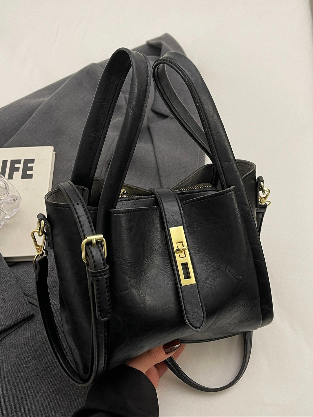 Caterina - Elegant  Retro Handbag