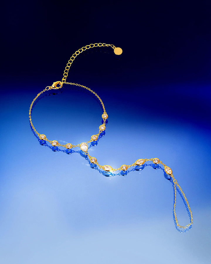 Aurora hand chain gold plated