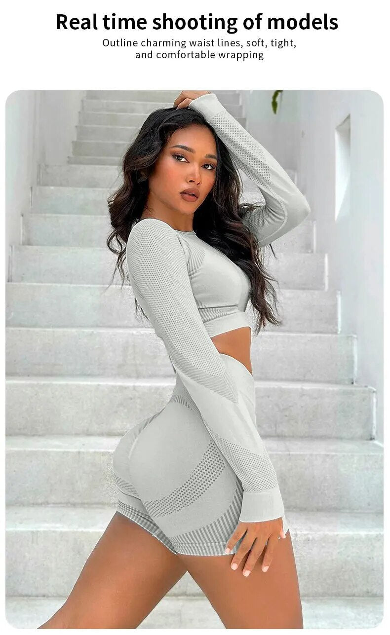 Lian – Long Sleeve Yoga &amp; Sports Set