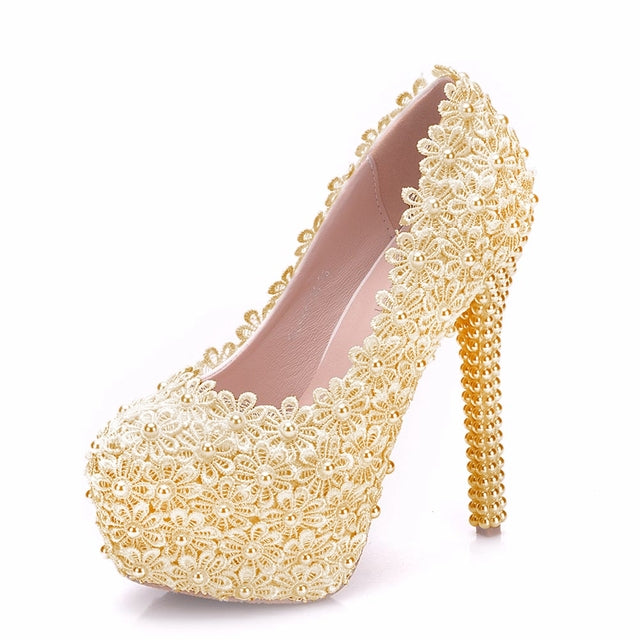 Yade lace pearl heels